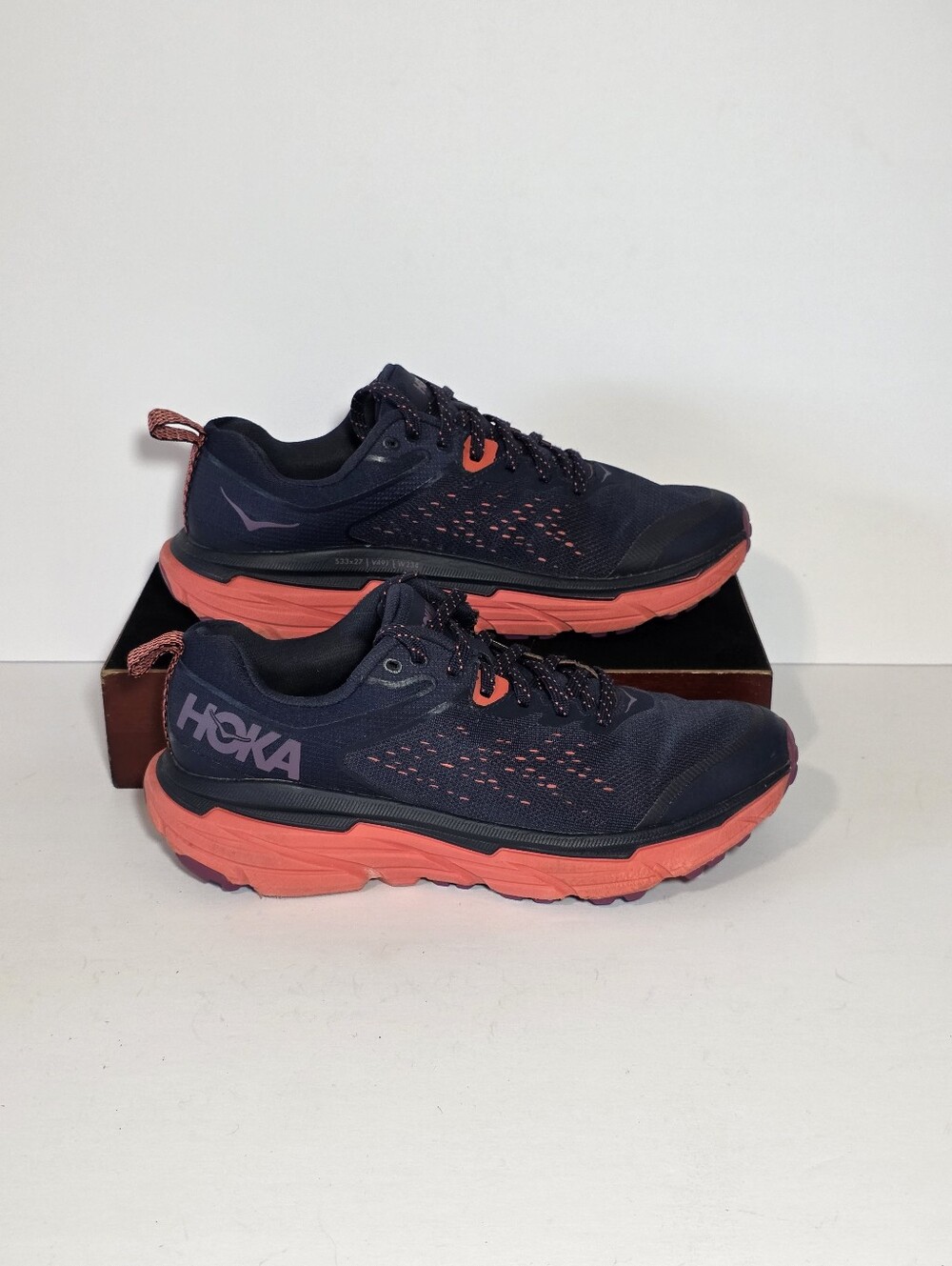 Hoka One One Challenger ATR 6 Womens 7 Trail Running Shoes Blue Coral Pink Sneak